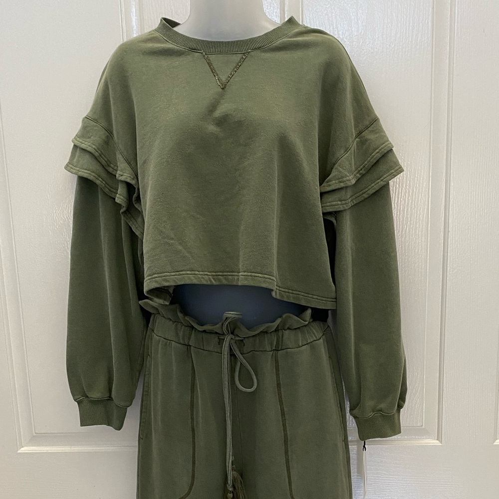 NEW wTag-7 For All MANKIND Green Top/Jogger Set M - Picture 1 of 4